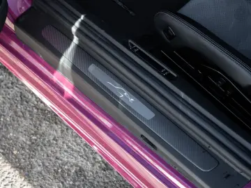 PORSCHE Cayman GT4 RS PCCB Rückfahrkamera Lift VA