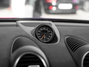 PORSCHE Cayman GT4 RS PCCB Rückfahrkamera Lift VA