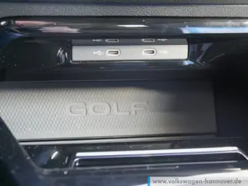 Volkswagen Golf VIII 2.0 TSI DSG GTI