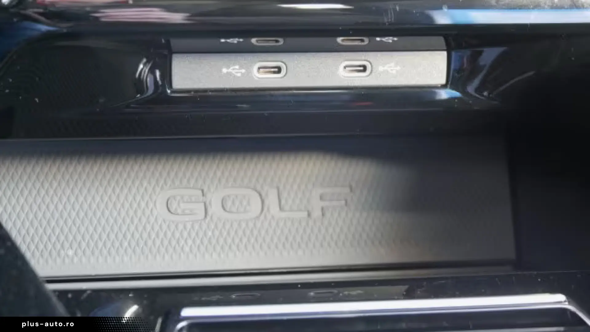 Volkswagen Golf VIII 2.0 TSI DSG GTI