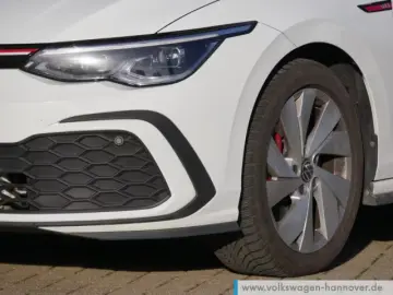 Volkswagen Golf VIII 2.0 TSI DSG GTI