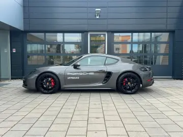PORSCHE Cayman S