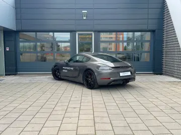 PORSCHE Cayman S