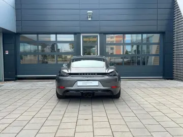 PORSCHE Cayman S