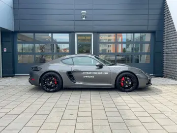 PORSCHE Cayman S