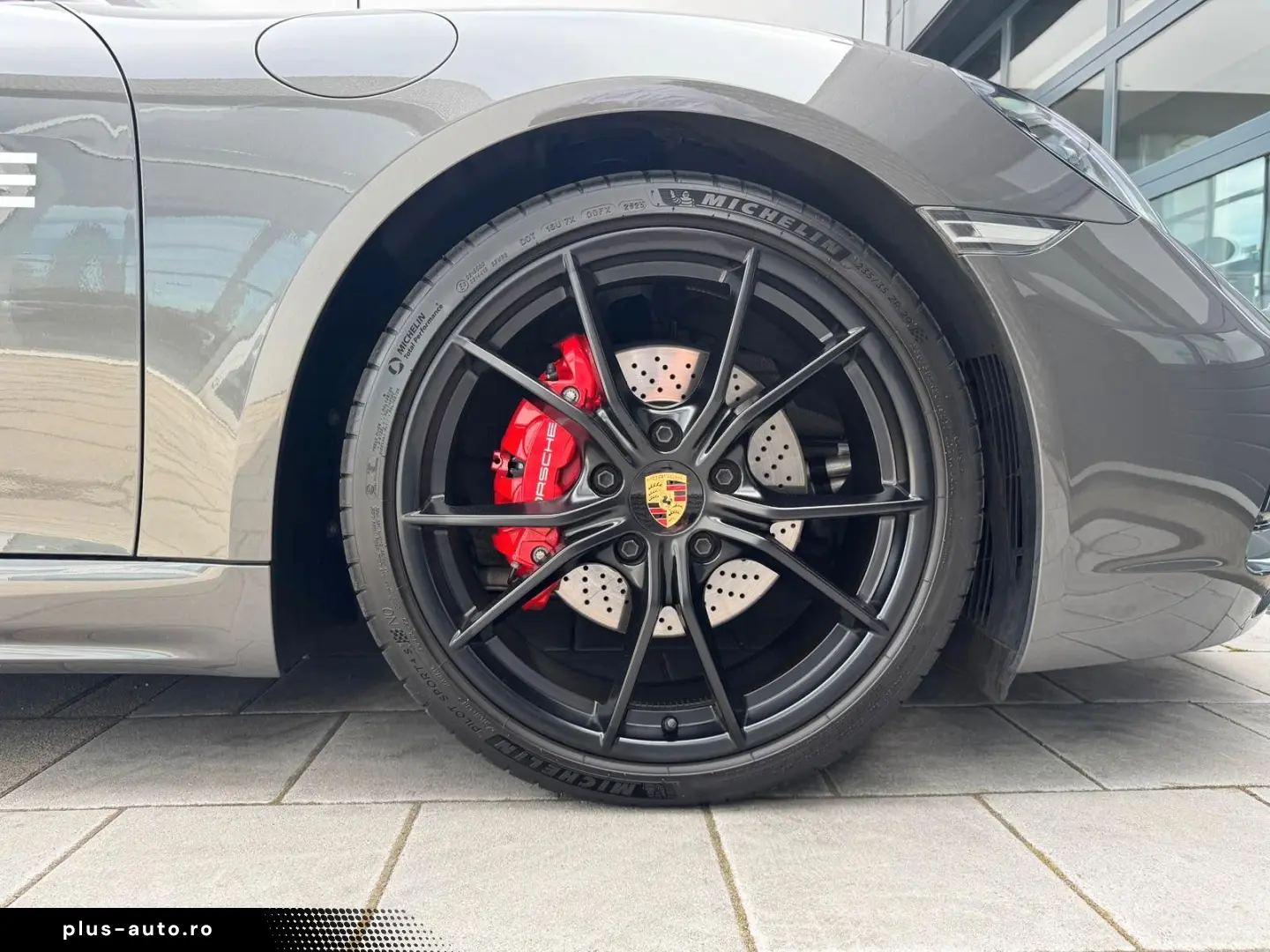 PORSCHE Cayman S