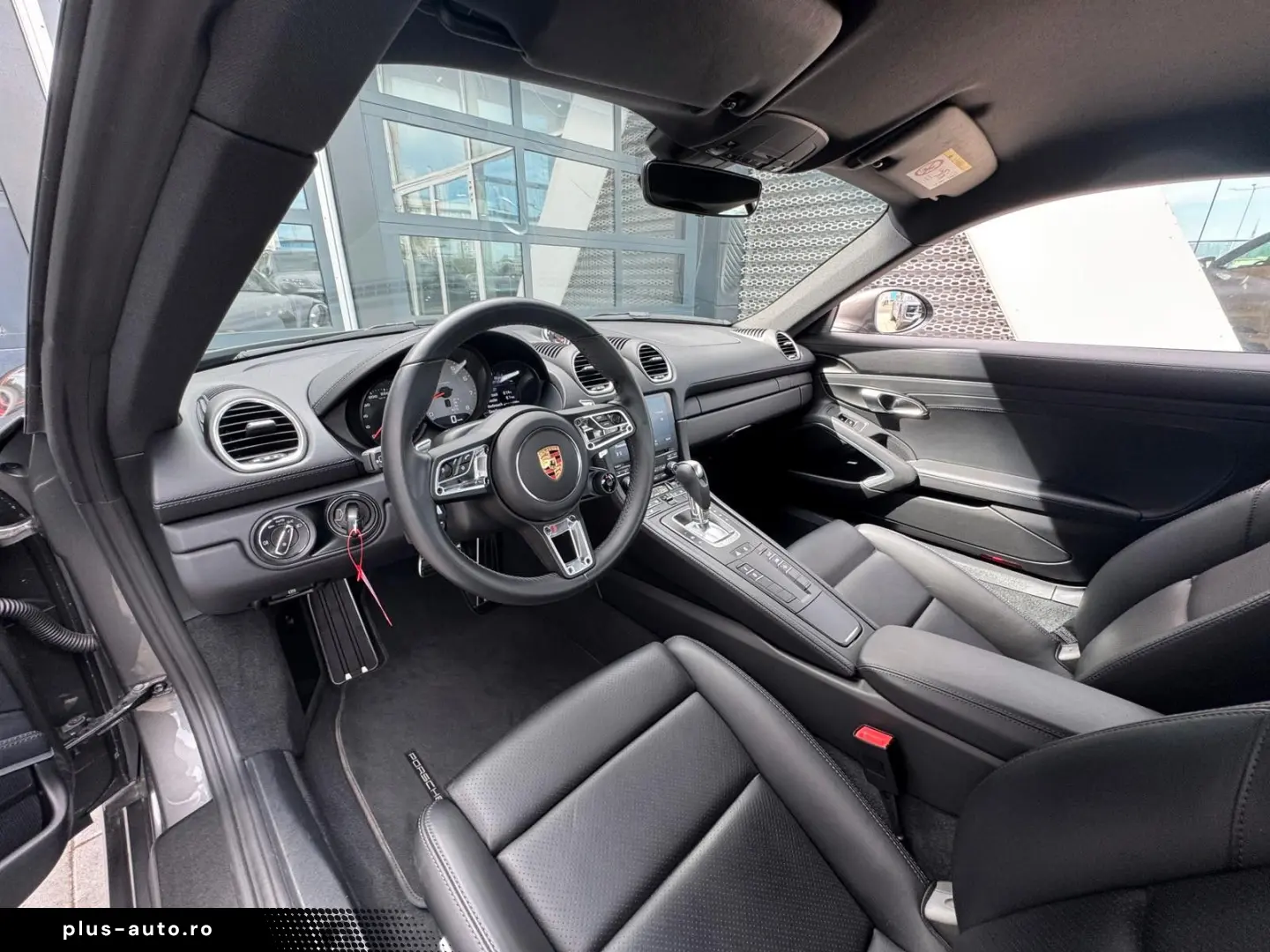 PORSCHE Cayman S