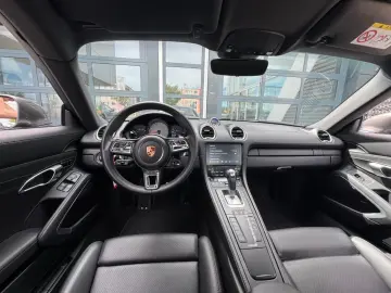 PORSCHE Cayman S