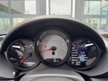 PORSCHE Cayman S
