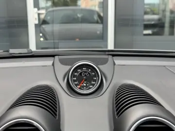 PORSCHE Cayman S