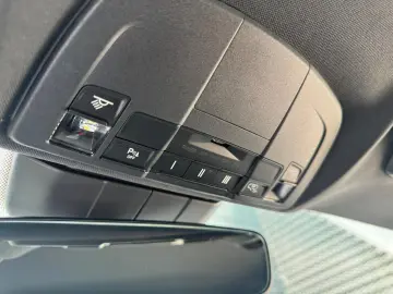 PORSCHE Cayman S