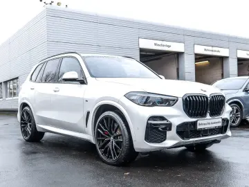 BMW X5 xDrive40d M Sport HUD PANO 360 KAM RFK NAVI