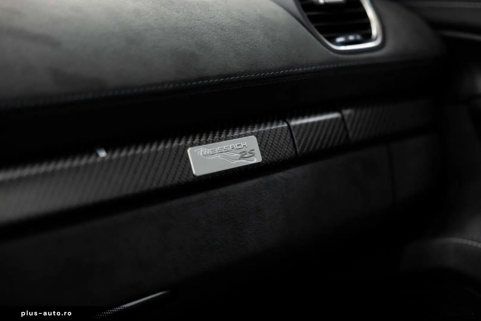 PORSCHE 718 Cayman GT4 RS   Weissach   Approved