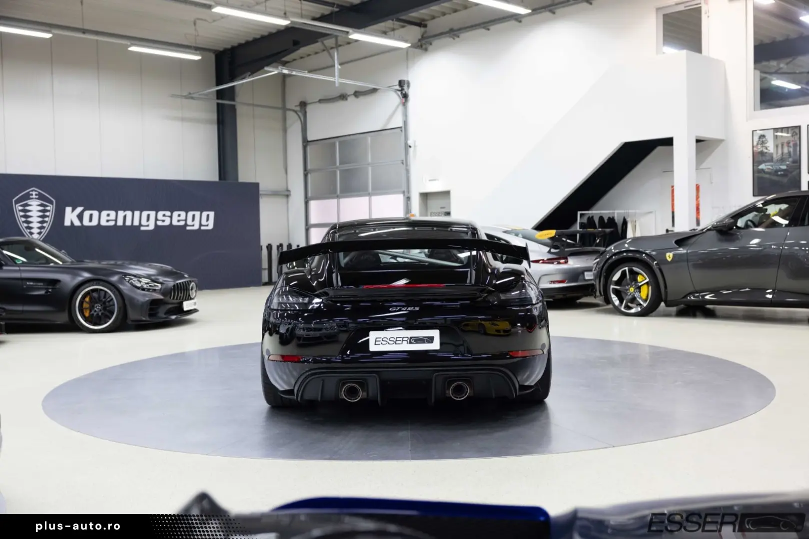 PORSCHE 718 Cayman GT4 RS   Weissach   Approved