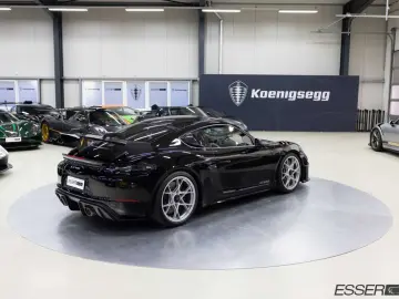 PORSCHE 718 Cayman GT4 RS   Weissach   Approved