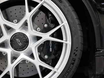 PORSCHE 718 Cayman GT4 RS   Weissach   Approved