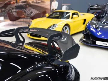 PORSCHE 718 Cayman GT4 RS   Weissach   Approved