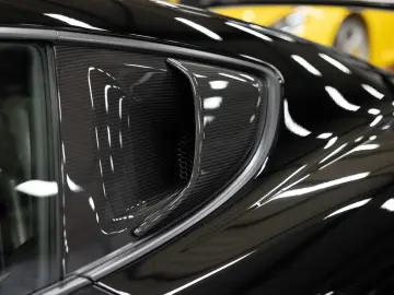 PORSCHE 718 Cayman GT4 RS   Weissach   Approved