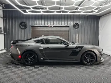 FORD Mustang DARK HORSE look  2.3
