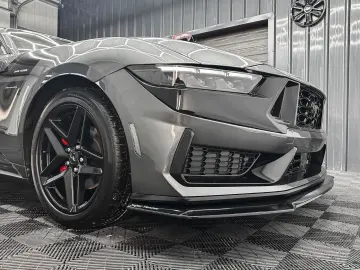 FORD Mustang DARK HORSE look  2.3
