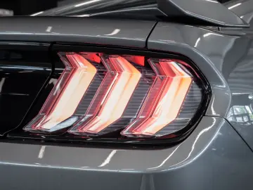 FORD Mustang GT 5.0 V8 Coupe KLAPPEN-AGA B&O SPOILER