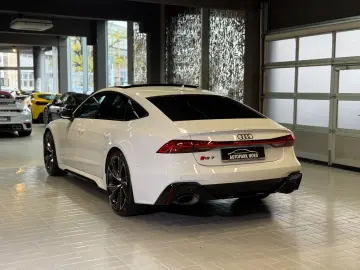 AUDI RS7 Sportback 4.0 TFSI quattro~HEAD-UP~PANO~MATR
