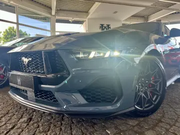 FORD Mustang GT V8 Fastback Automatik   MagneRide