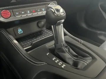 FORD Mustang GT V8 Fastback Automatik   MagneRide