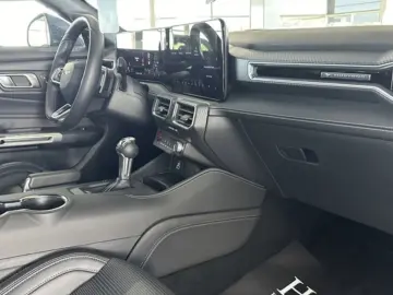 FORD Mustang GT V8 Fastback Automatik   MagneRide