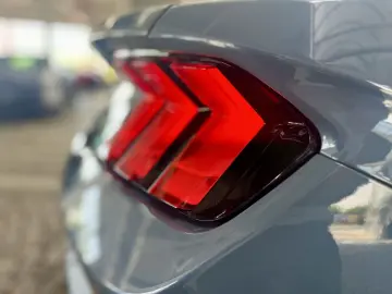 FORD Mustang GT V8 Fastback Automatik   MagneRide