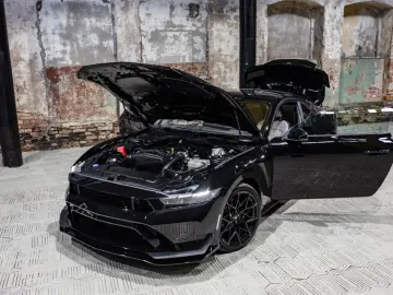 FORD Mustang GTD look  2.3 FULL OPTION