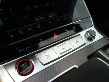 AUDI RS 7 Sportback SITZBELÜFTUNG PANO HEADUP B&O