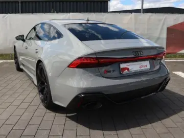 AUDI RS 7 Sportback ALLRADLENKUNG RS-DYNAMIKPAKET