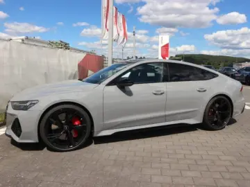 AUDI RS 7 Sportback ALLRADLENKUNG RS-DYNAMIKPAKET