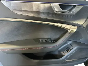 AUDI RS7 Sportback performance MATRIX PANO 360  STHZG