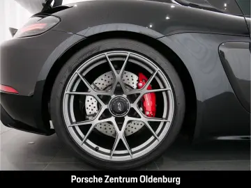PORSCHE Cayman GT4 RS Lift Weissach Chrono LED
