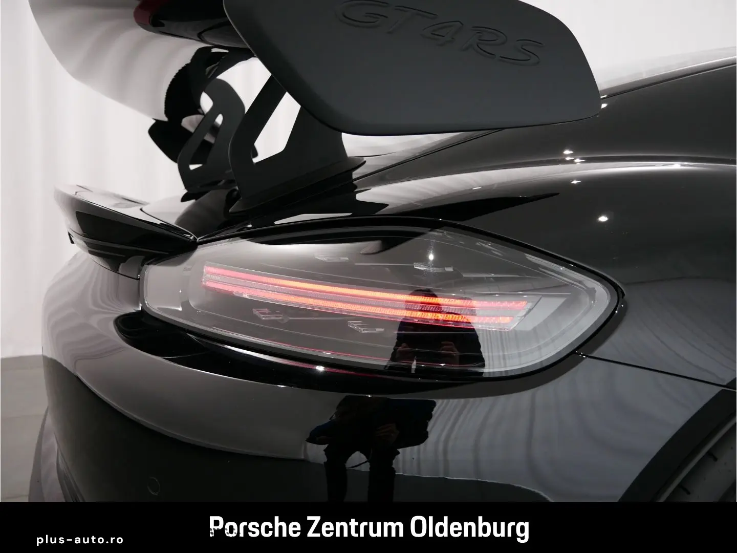 PORSCHE Cayman GT4 RS Lift Weissach Chrono LED