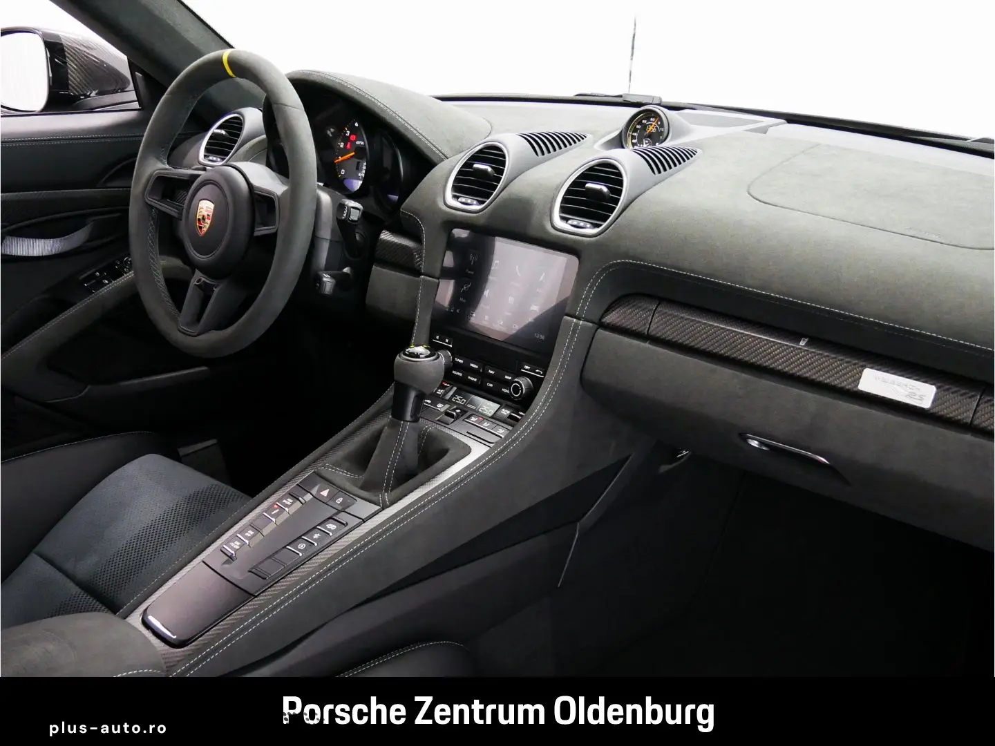 PORSCHE Cayman GT4 RS Lift Weissach Chrono LED