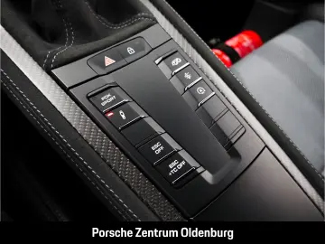 PORSCHE Cayman GT4 RS Lift Weissach Chrono LED