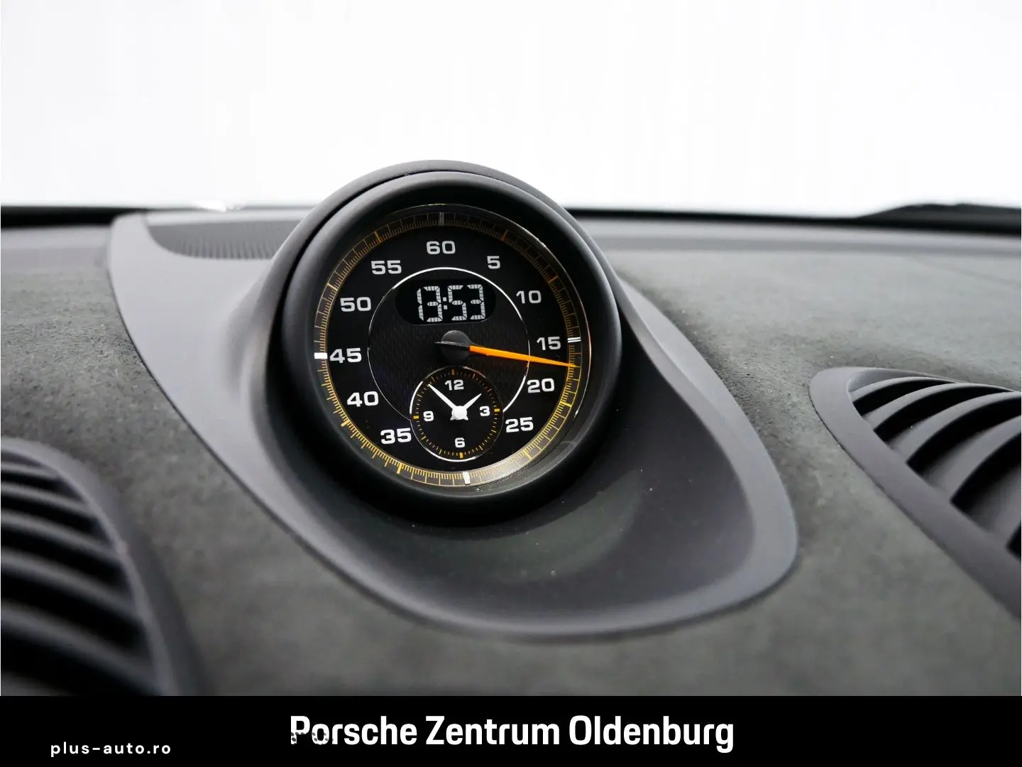 PORSCHE Cayman GT4 RS Lift Weissach Chrono LED