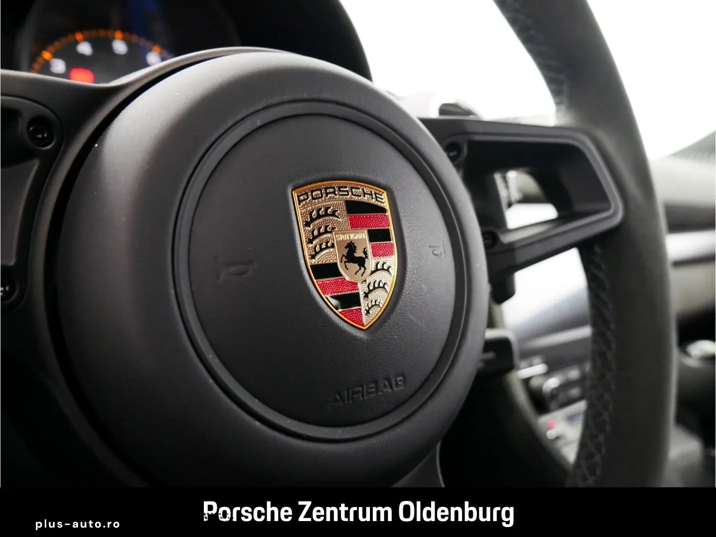 PORSCHE Cayman GT4 RS Lift Weissach Chrono LED