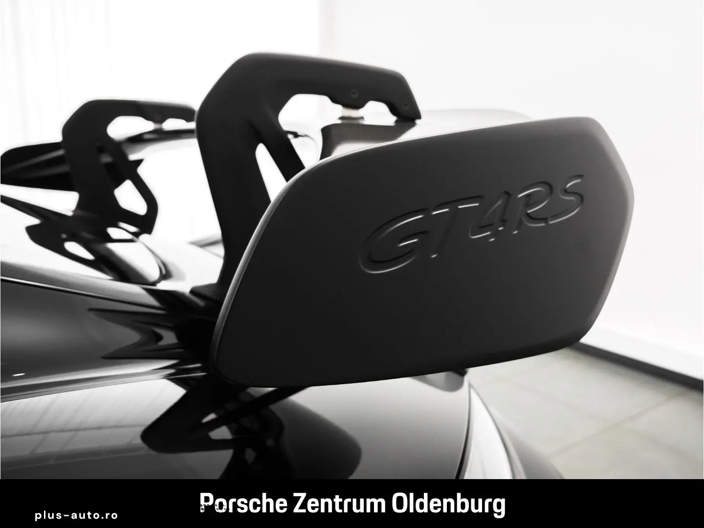 PORSCHE Cayman GT4 RS Lift Weissach Chrono LED