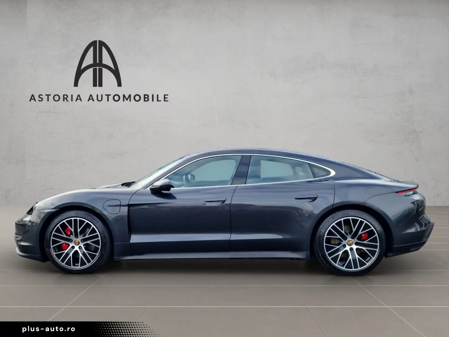 PORSCHE Taycan 4S APPROVED Pano Vierradlen Massage PDLS