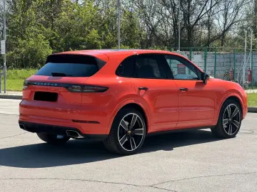 PORSCHE Cayenne V6 SPORT DESIGN BOSE PANO LED CAMERA