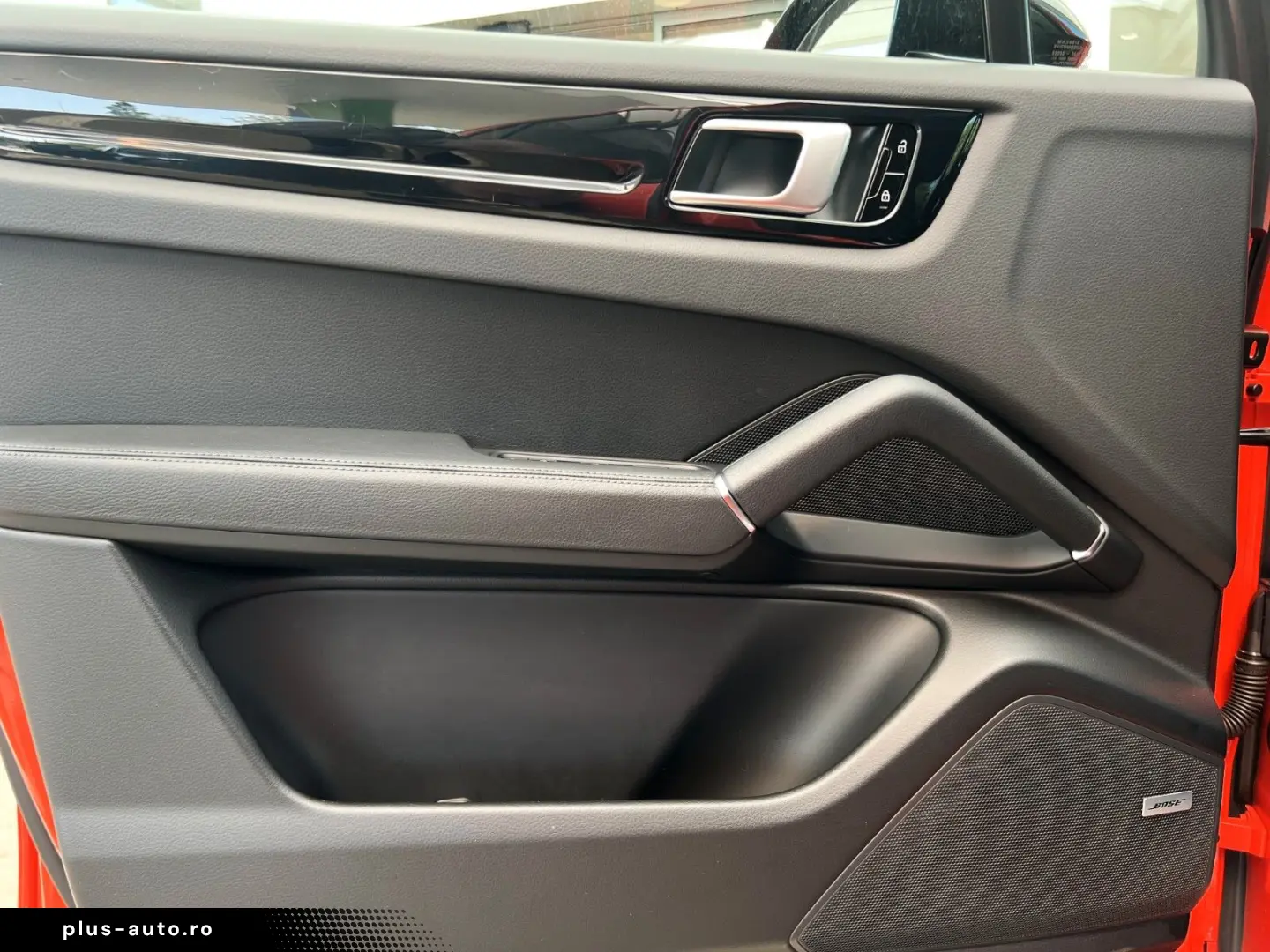 PORSCHE Cayenne V6 SPORT DESIGN BOSE PANO LED CAMERA