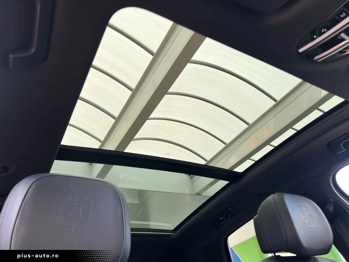 PORSCHE Cayenne V6 SPORT DESIGN BOSE PANO LED CAMERA