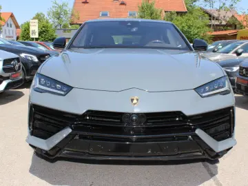 LAMBORGHINI Urus 4.0 V8 Sport
