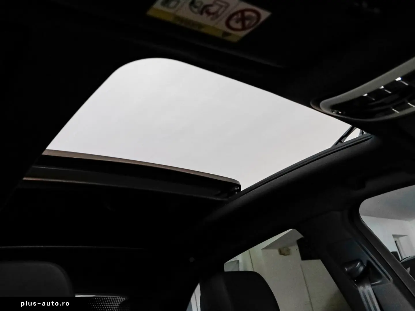 PORSCHE Macan   PANO-SPUR-CARPLAY-LED-STERNEHIMMEL-DAB