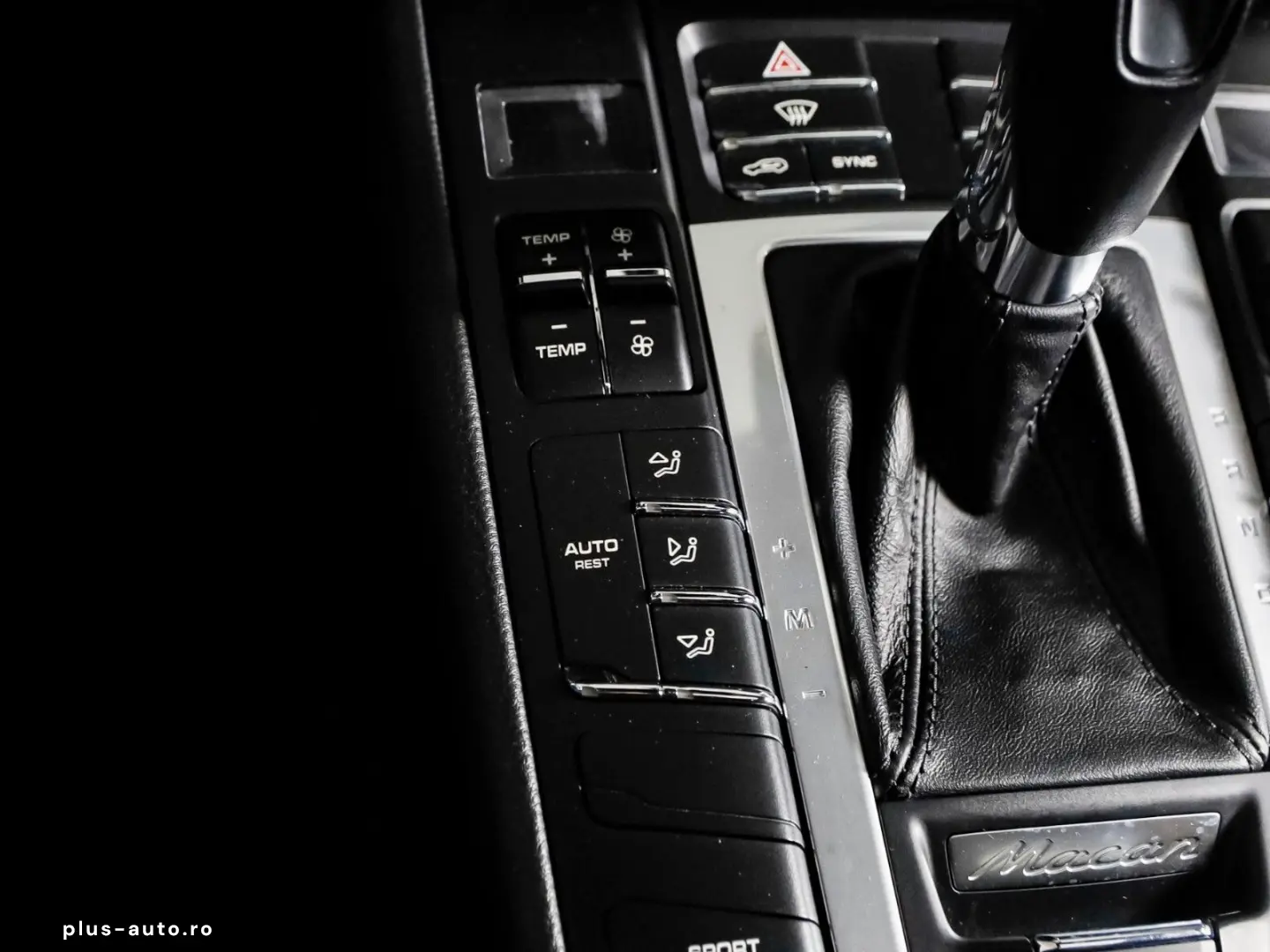 PORSCHE Macan   PANO-SPUR-CARPLAY-LED-STERNEHIMMEL-DAB