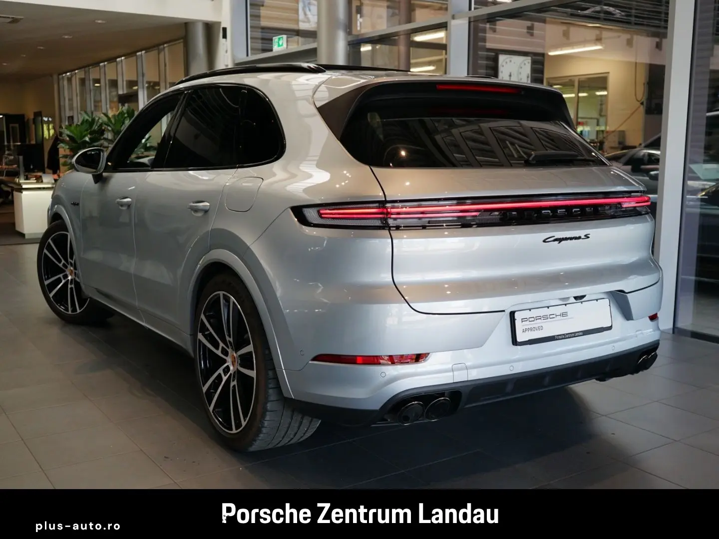 PORSCHE Cayenne S E-Hybrid InnoDrive Head-Up Sportabgas